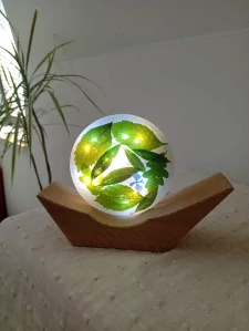 Květinová Lampa z pryskyřice Loďka Listí